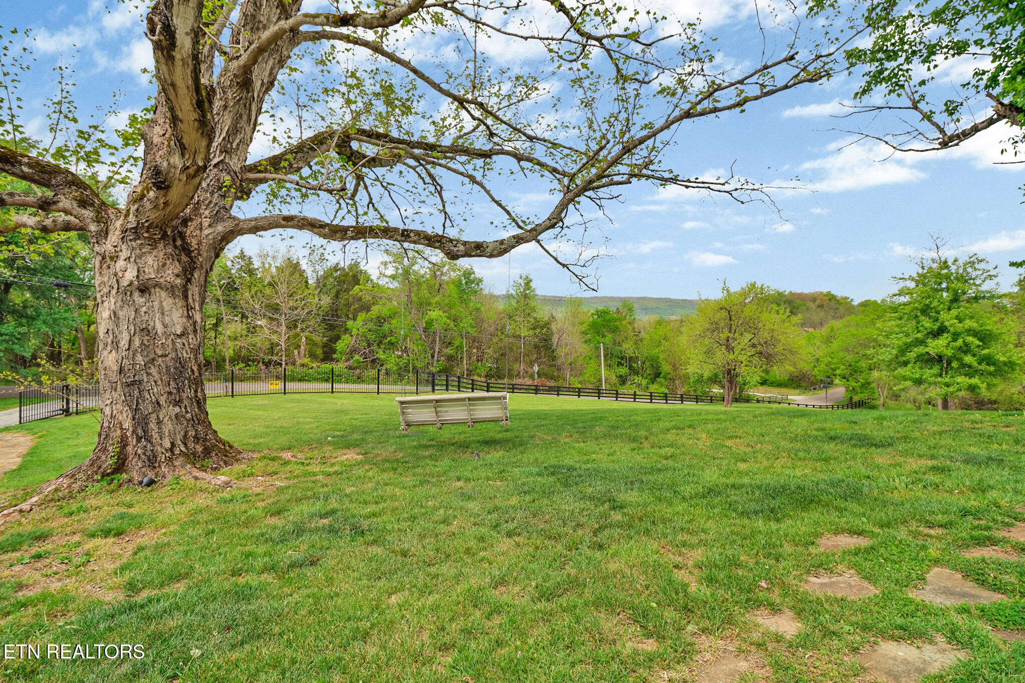 9988 Upper East Valley Road Pikeville, TN 37367 - Photo 50 of 56