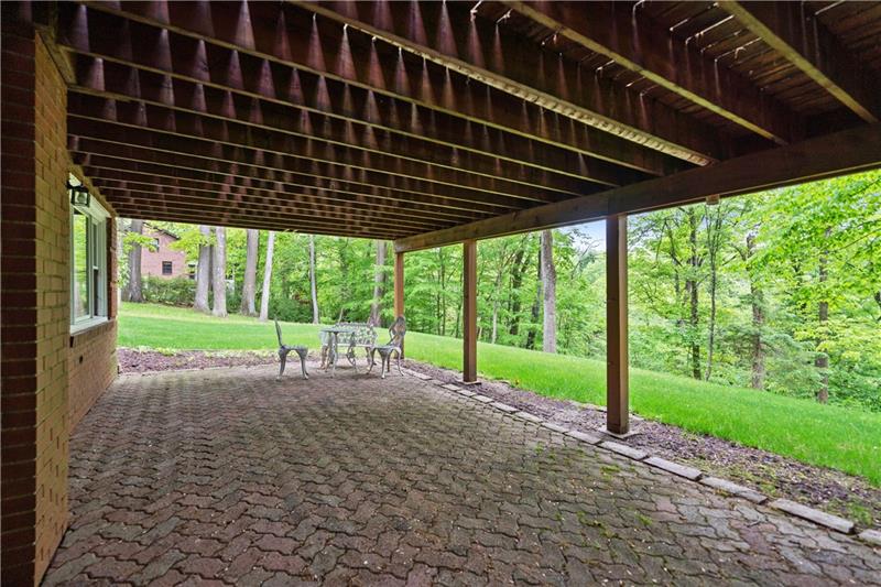 4914 Simmons Circle Export, PA 15632 - Photo 27 of 33 a view of backyard with green space