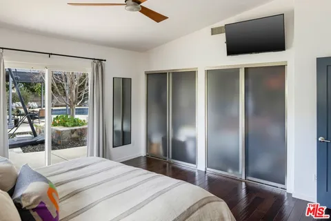 $1,749,000 | 4910 Abbeyville Avenue, Woodland Hills, CA 91364