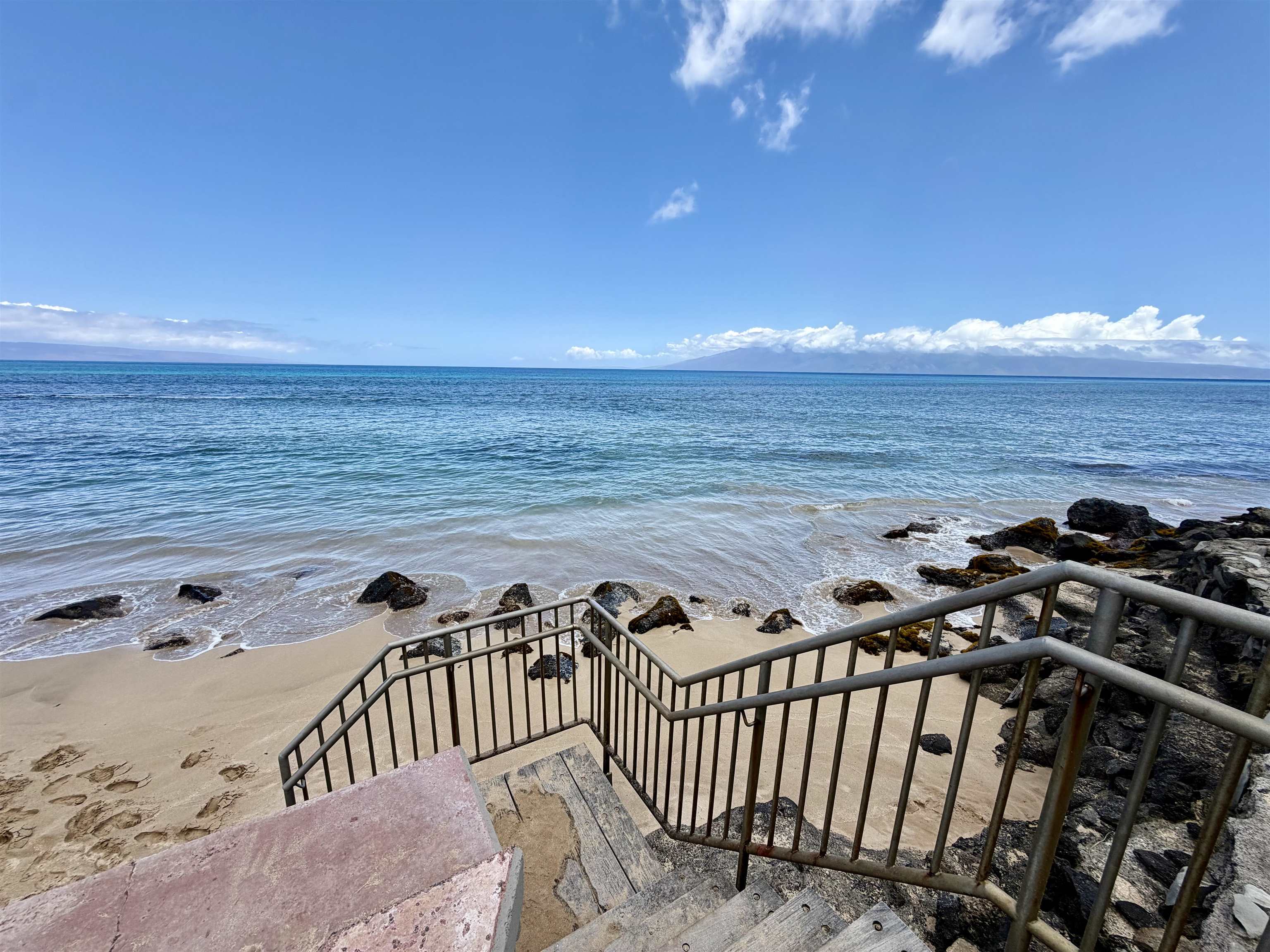 3785 Lower Honoapiilani Road, Unit 401 Lahaina, HI 96761 - Photo 24 of 30