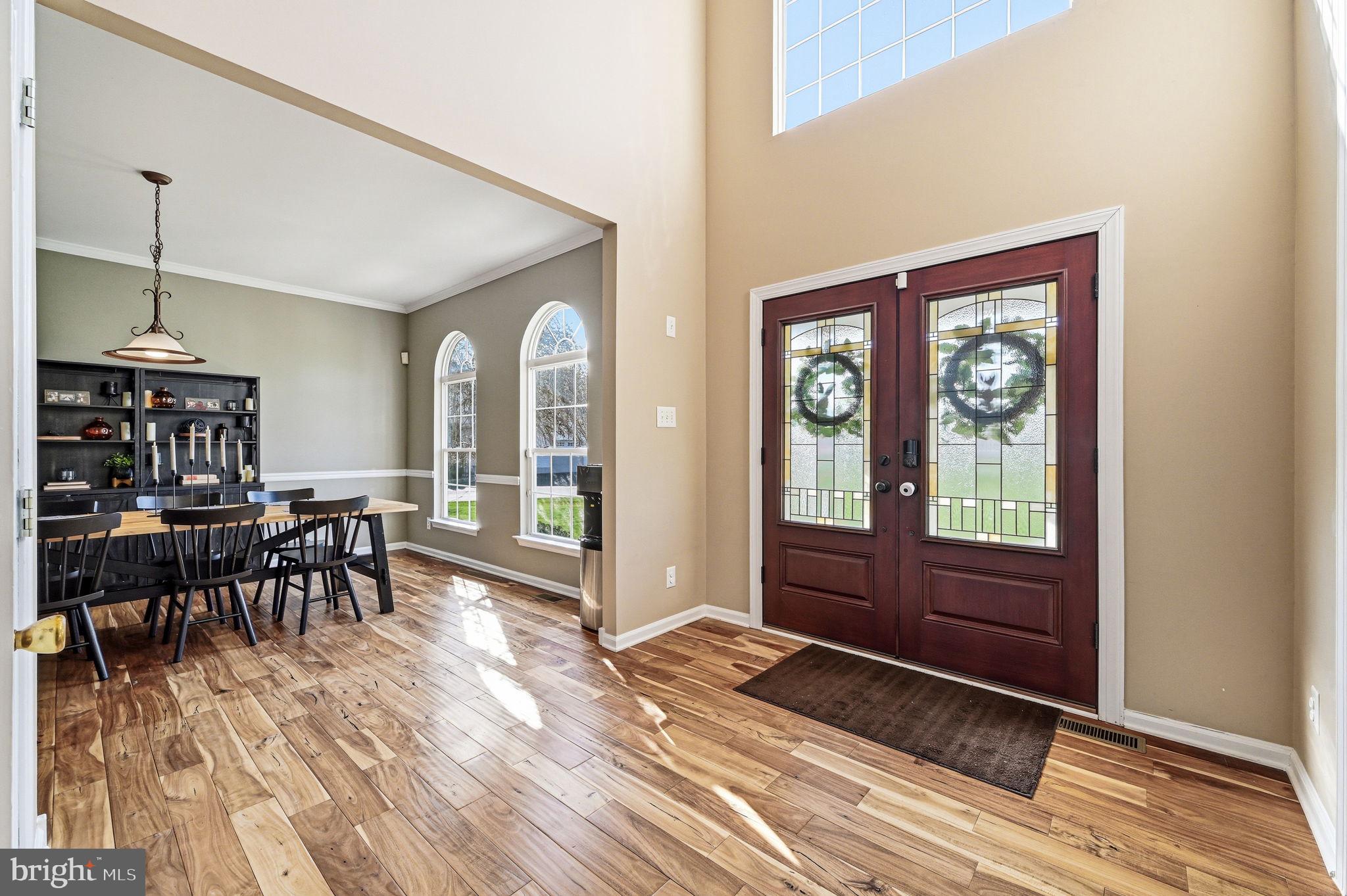 17 Polo Run Mickleton, NJ 08056 - Photo 12 of 66 Welcoming entry with natural light.