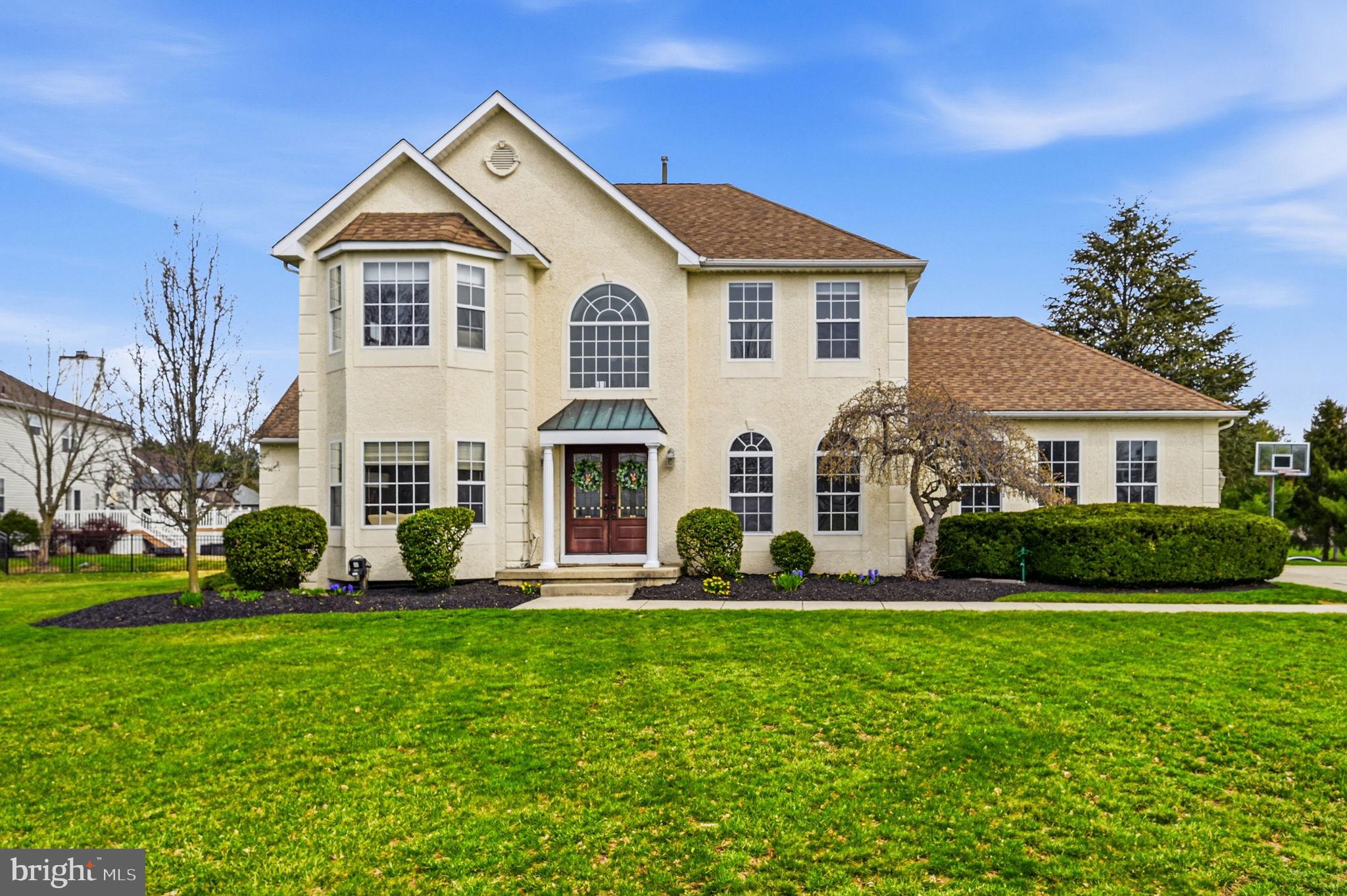 17 Polo Run Mickleton, NJ 08056 - Photo 5 of 66 Charming home with lush green lawn.