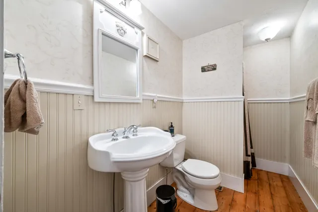 $464,900 | 33 School Street, Rangeley, ME 04970