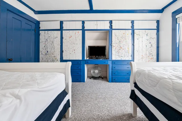 $464,900 | 33 School Street, Rangeley, ME 04970