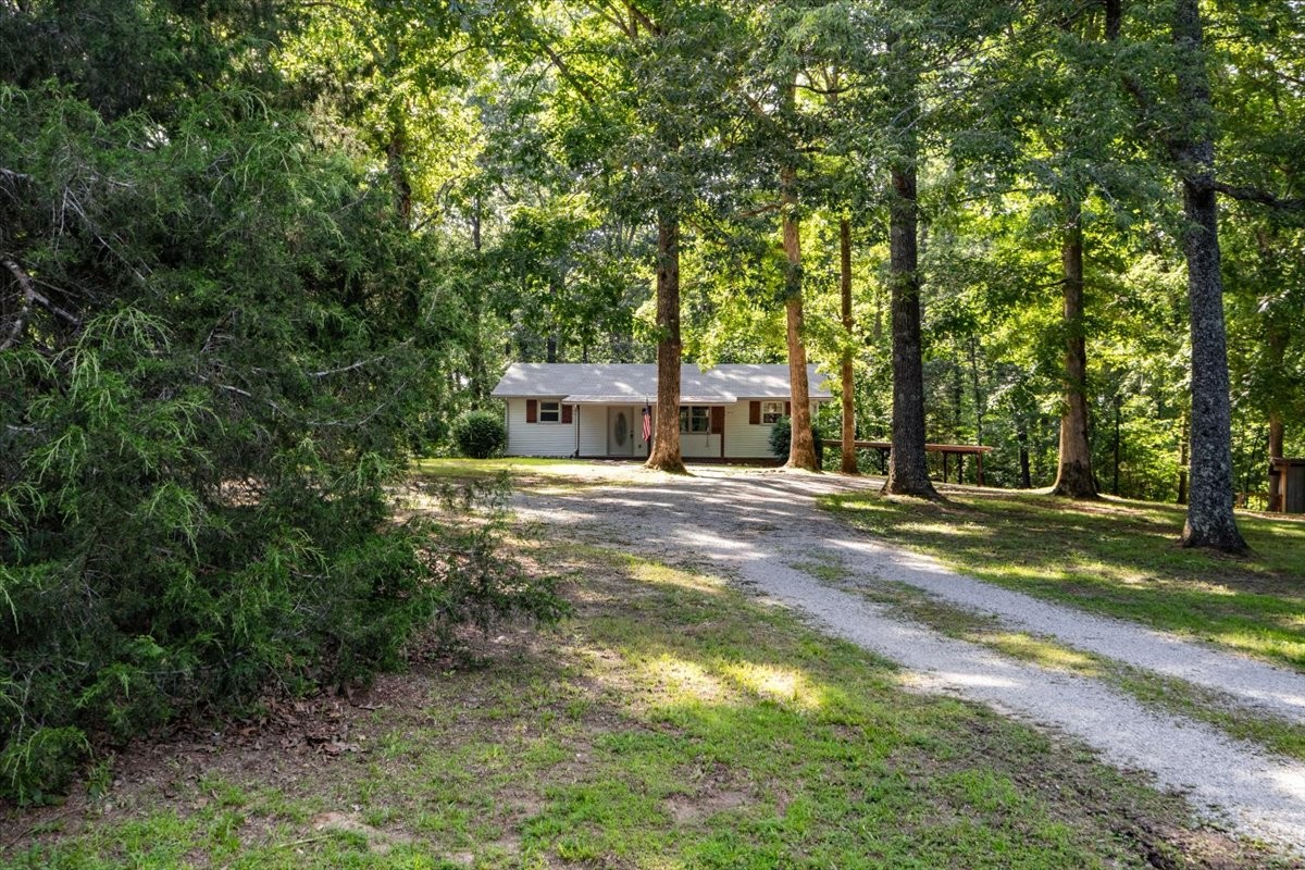 10808 Missionary Ridge Road Bon Aqua, TN 37025 - Photo 4 of 59