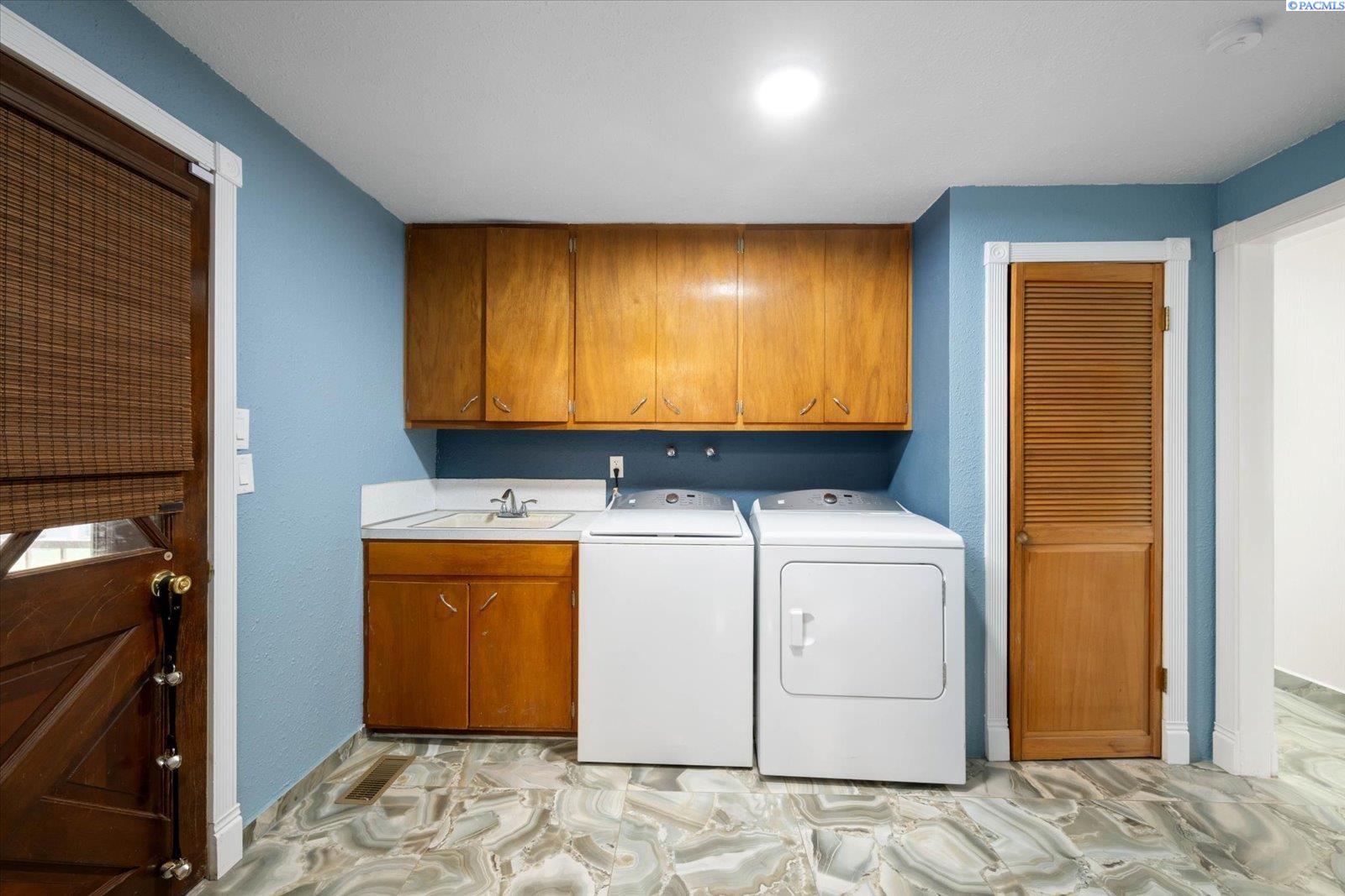 1351 Cemetery Road Sunnyside, WA 98944 - Photo 24 of 50 Gallery Image 24
