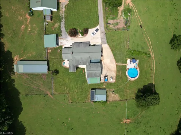 $1,200,000 | 300 Tom Hunter Road, Pilot Mountain, NC 27041