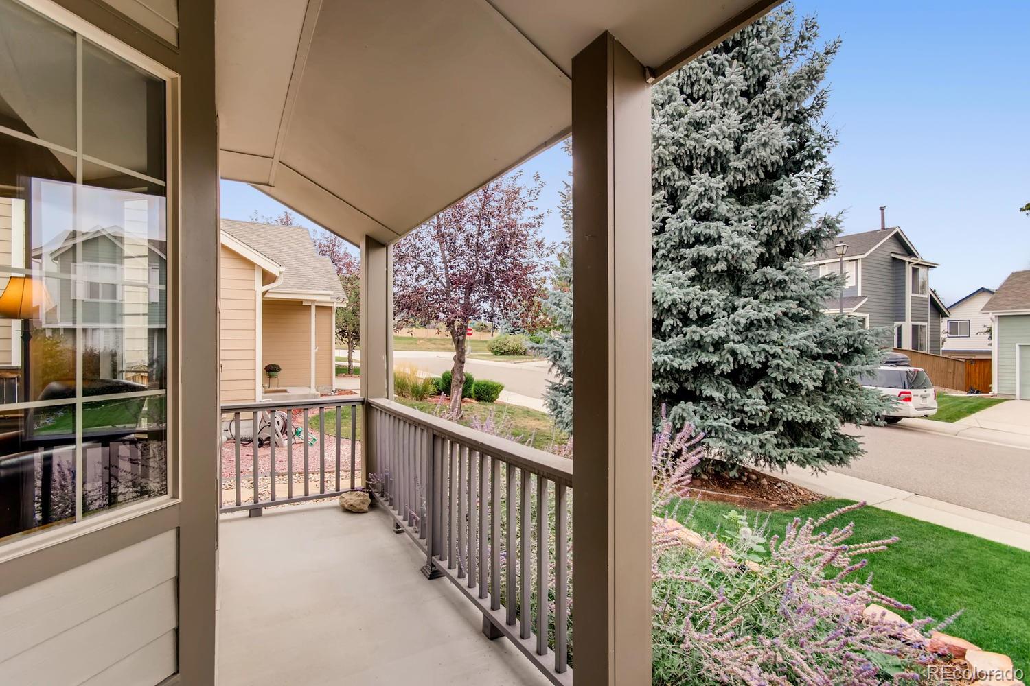8366 Cobblestone Street Highlands Ranch, CO 80126 - Photo 4 of 25 Gallery Image 4