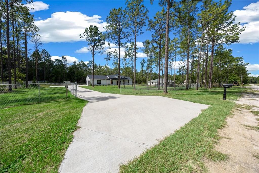 12460 Southwest 48th Lane Road Ocala, FL 34481 - Photo 33 of 41