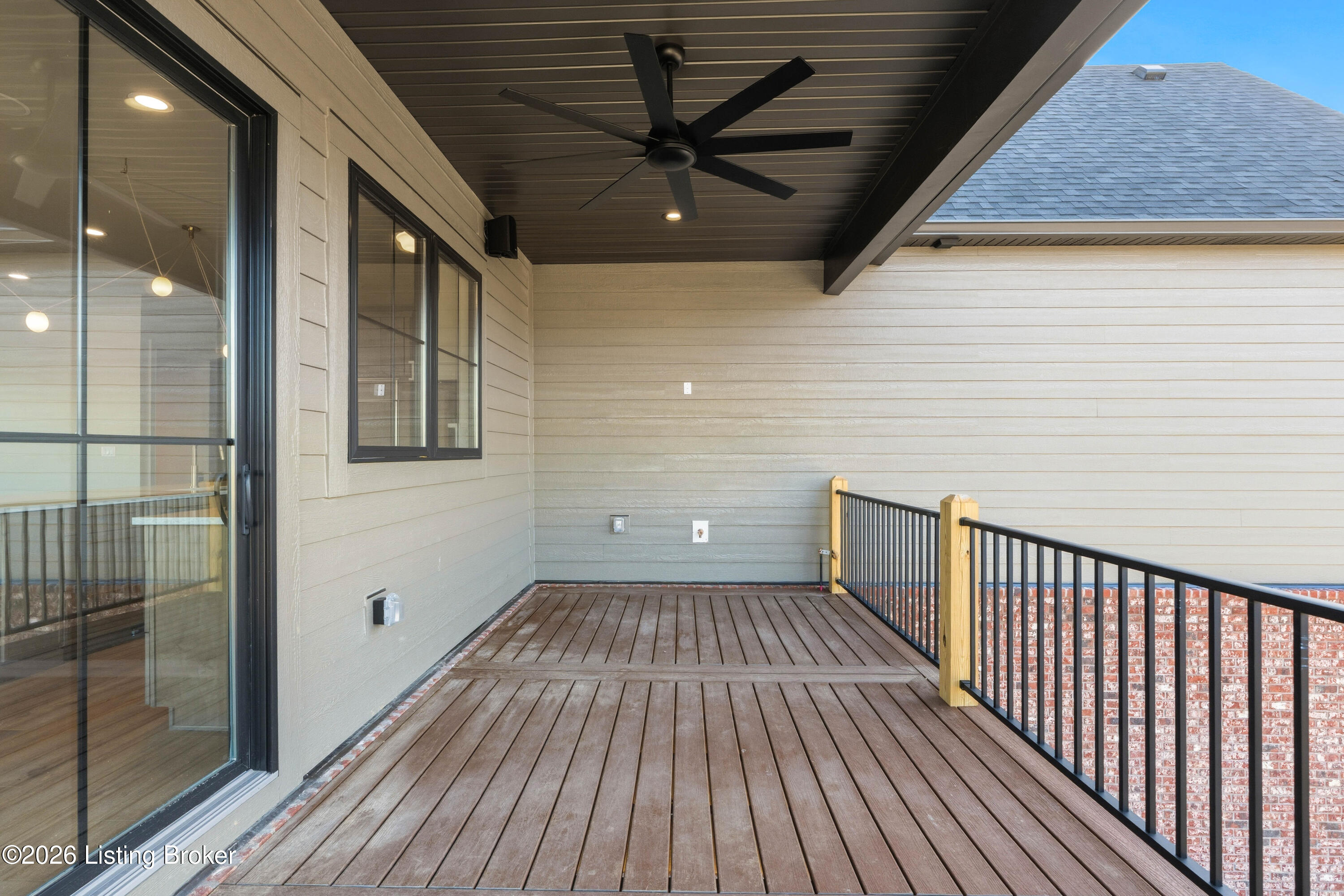 215 Mahuron Road Simpsonville, KY 40067 - Photo 50 of 59 Covered Deck
