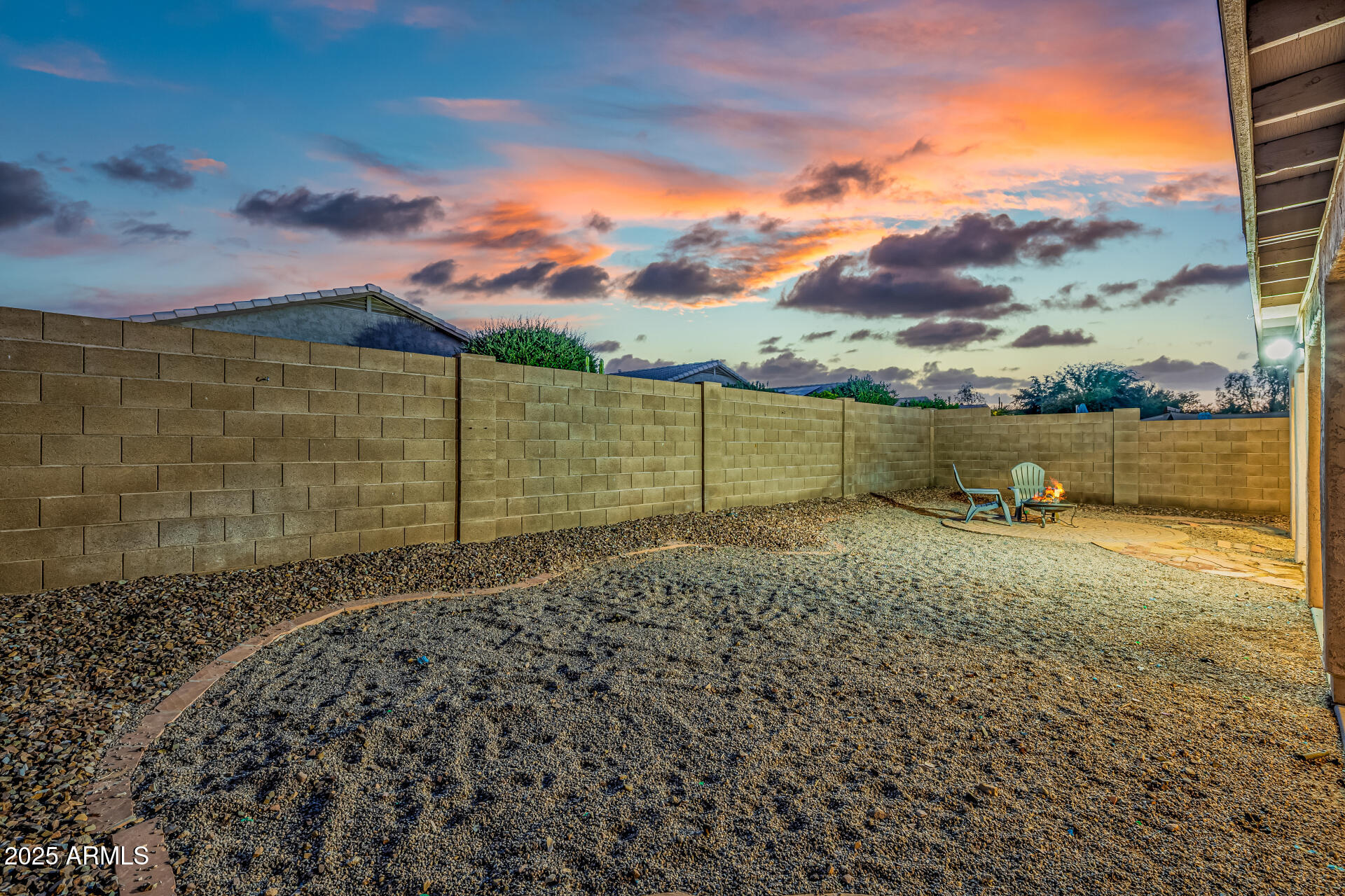 241 Mountain View Road San Tan Valley, AZ 85143 - Photo 53 of 62 a view of a backyard