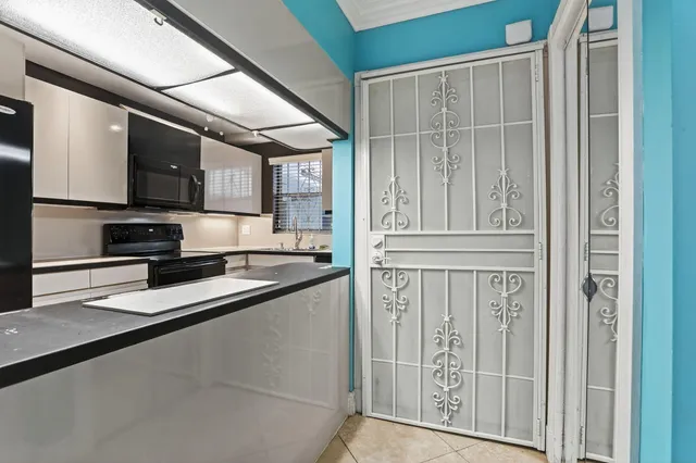 $212,500 | 1775 North Andrews Square, Unit 101W, Fort Lauderdale, FL 33311