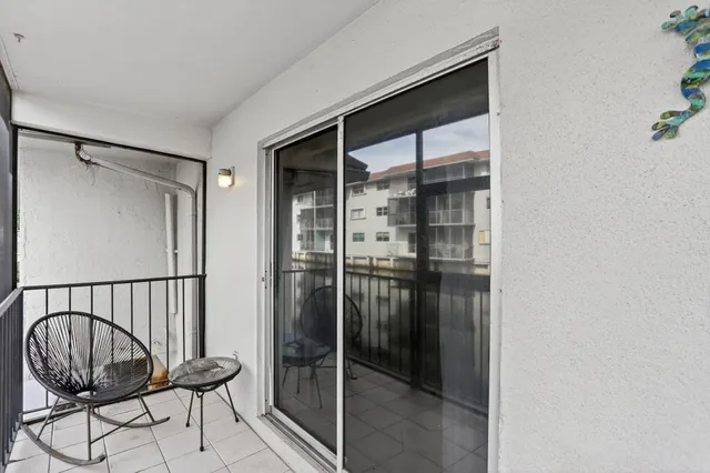 $212,500 | 1775 North Andrews Square, Unit 101W, Fort Lauderdale, FL 33311