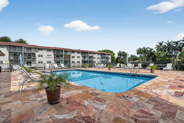 $212,500 | 1775 North Andrews Square, Unit 101W, Fort Lauderdale, FL 33311