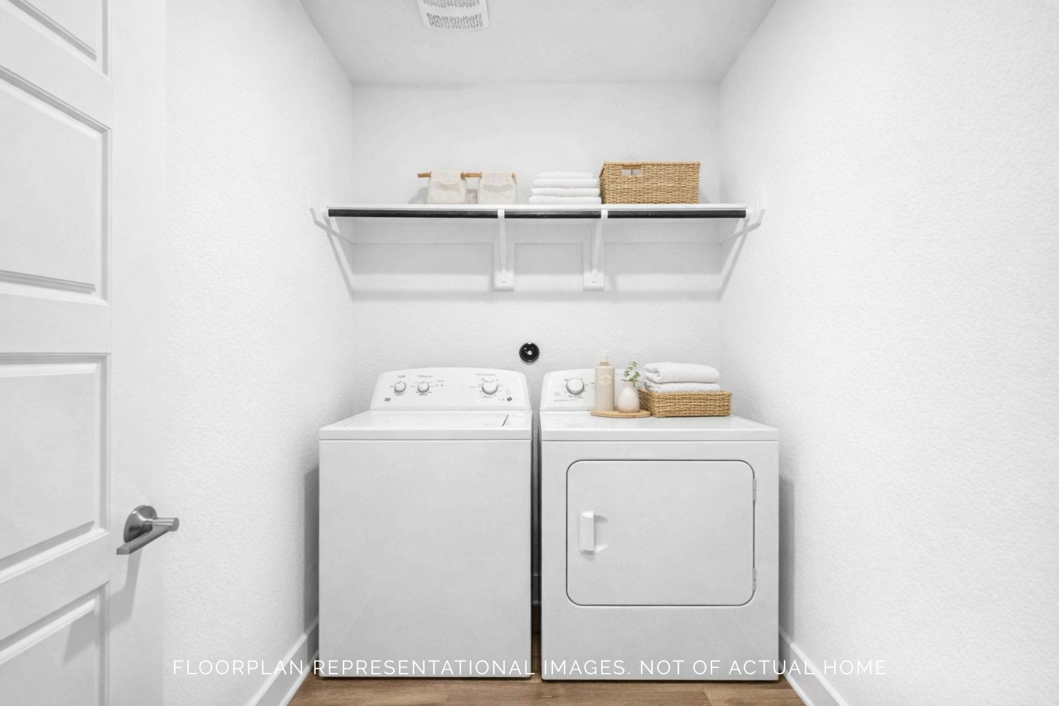 1816 Sleeping Hls Drive Rosenberg, TX 77471 - Photo 11 of 12 a utility room with dryer and washer