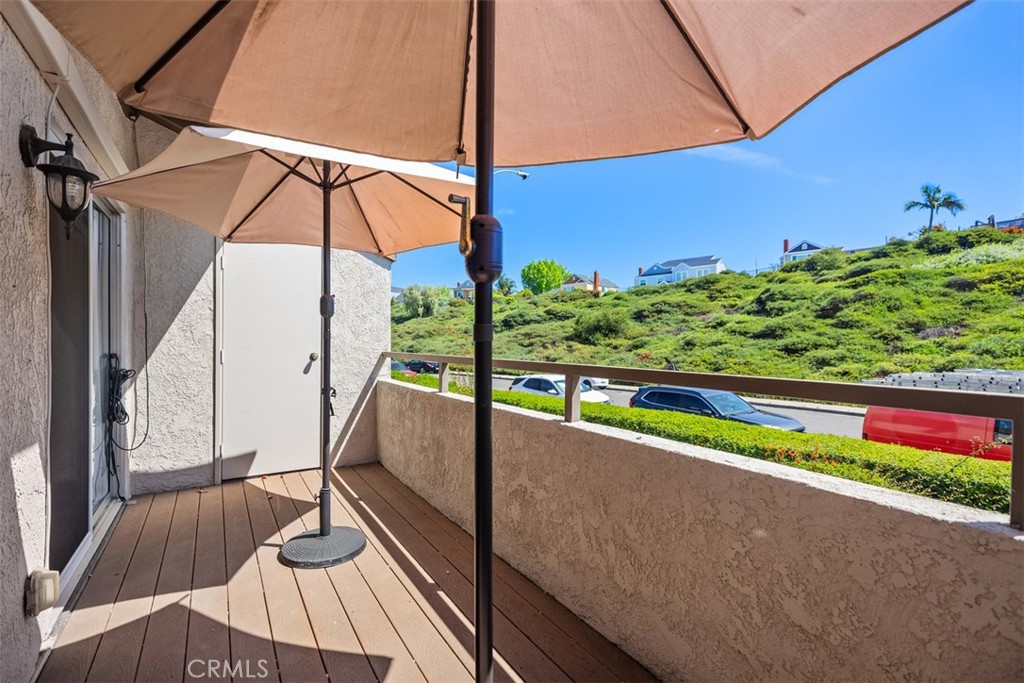 21981 Rimhurst Drive, Unit P160 Lake Forest, CA 92630 - Photo 28 of 35 a view of balcony with furniture