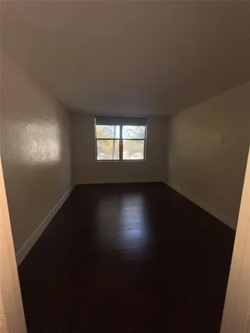 $1,750 | 1800 Sans Souci Boulevard, Unit 332, North Miami, FL 33181