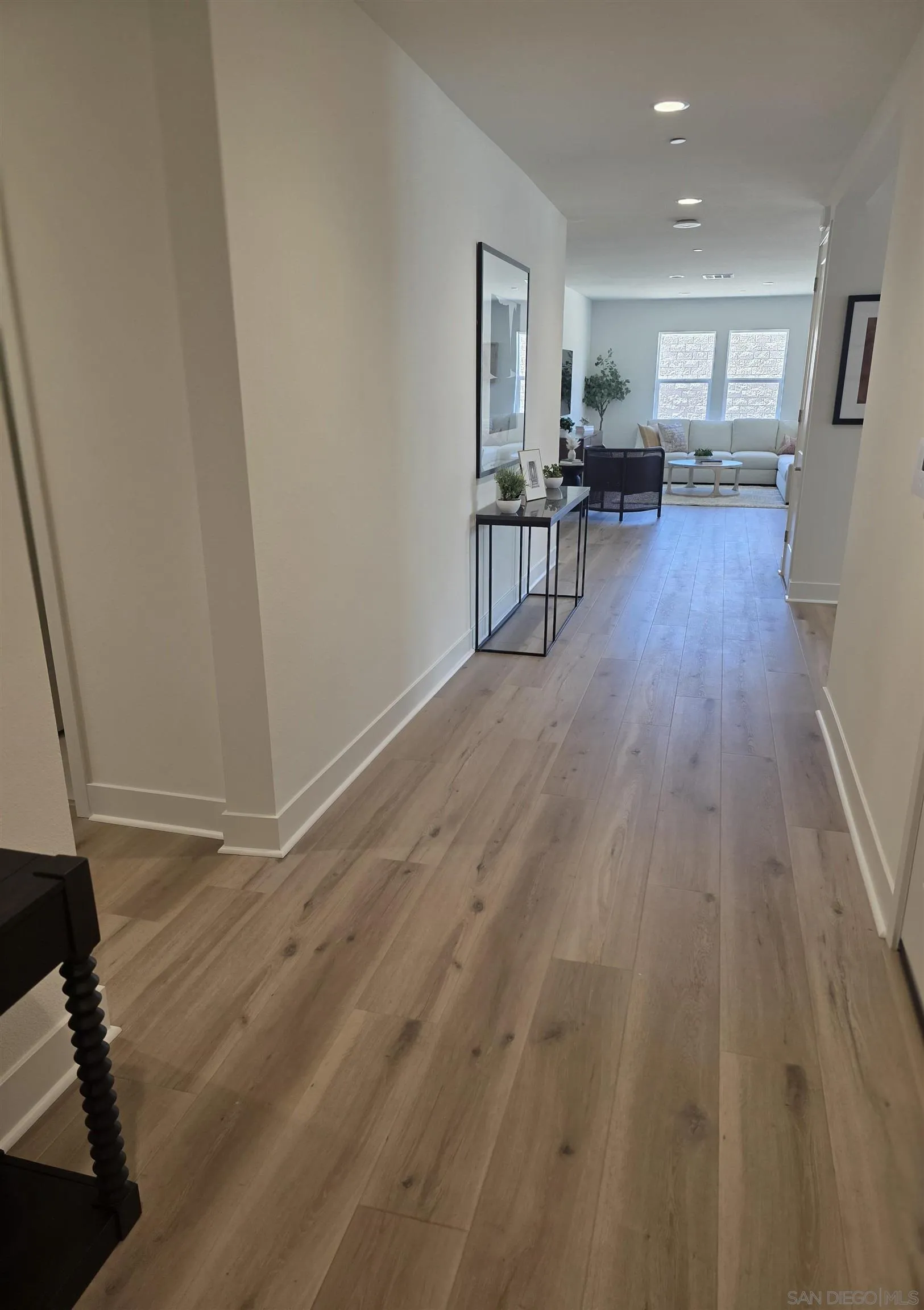 3501 Butler Place Escondido, CA 92027 - Photo 3 of 15 Entry