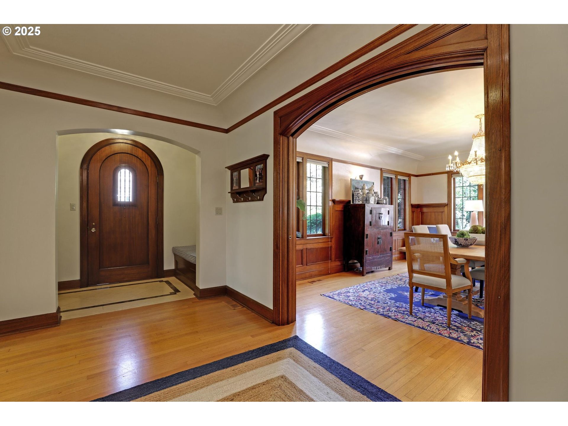 1034 Southwest Douglas Place Portland, OR 97205 - Photo 14 of 48