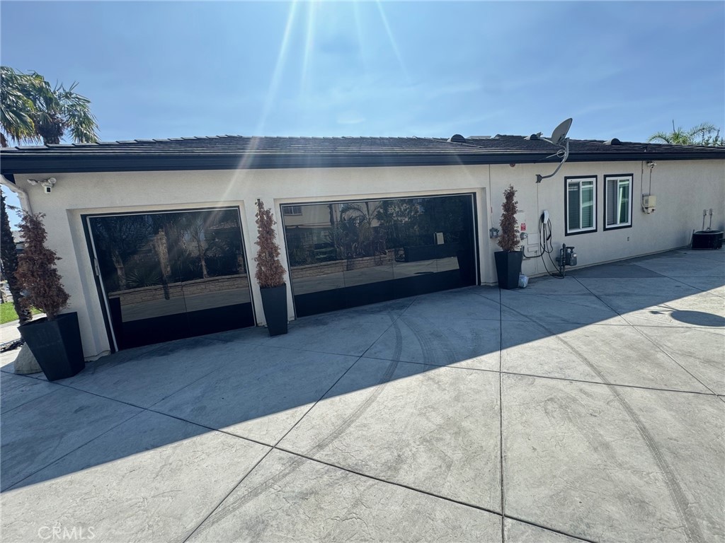6069 Cannich Road Riverside, CA 92507 - Photo 75 of 75 a view of kitchen with furniture and fireplace