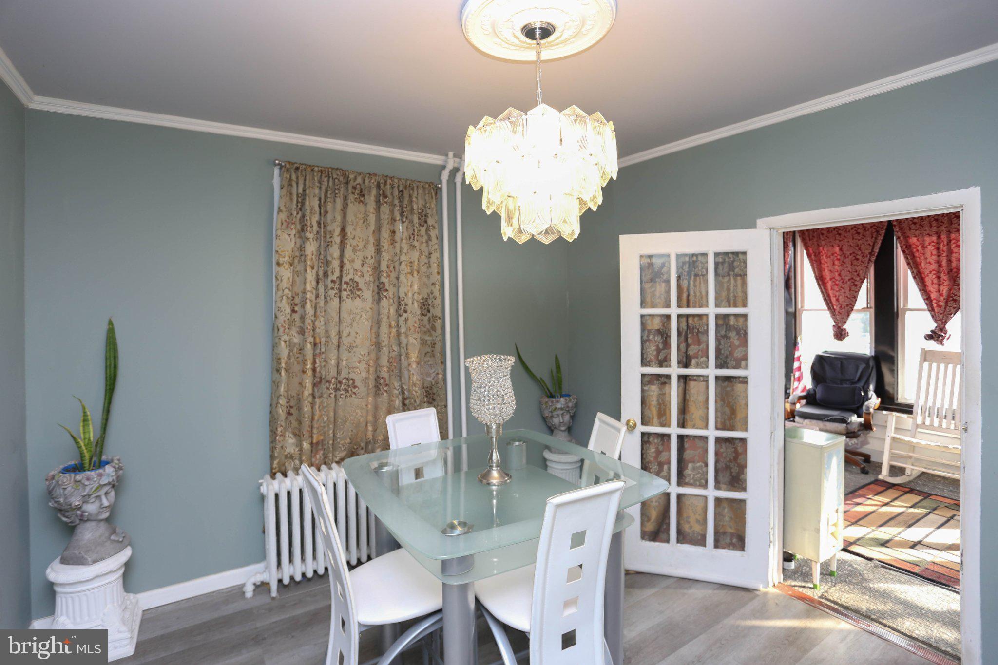 6901 Ridgeway Road Baltimore, MD 21222 - Photo 19 of 26 Charming dining space with natural light.