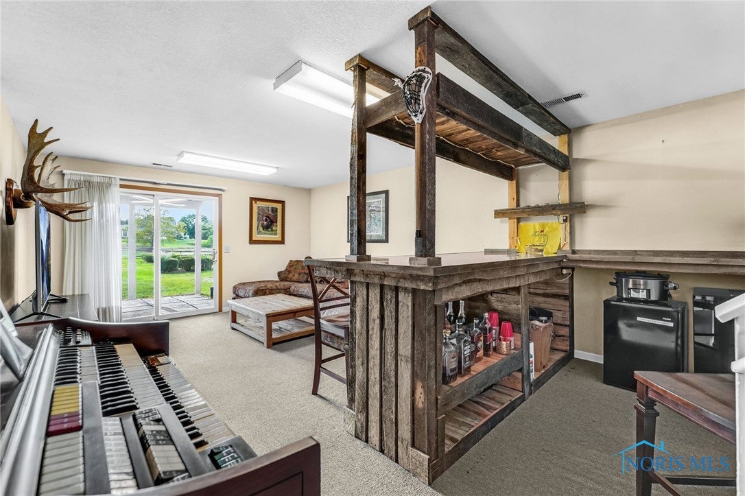 29323 Bates Road Perrysburg, OH 43551 - Photo 15 of 39 Gallery Image 15