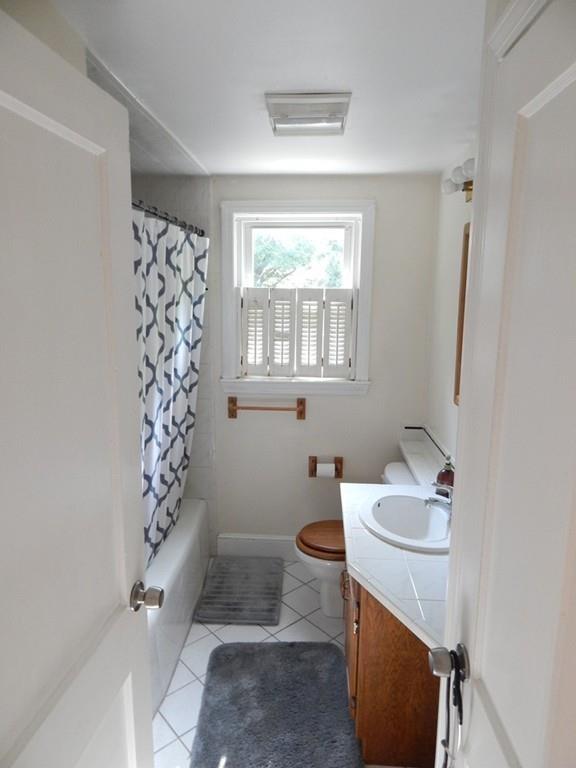 14 Althea Road Randolph, MA 02368 - Photo 9 of 28 Gallery Image 9