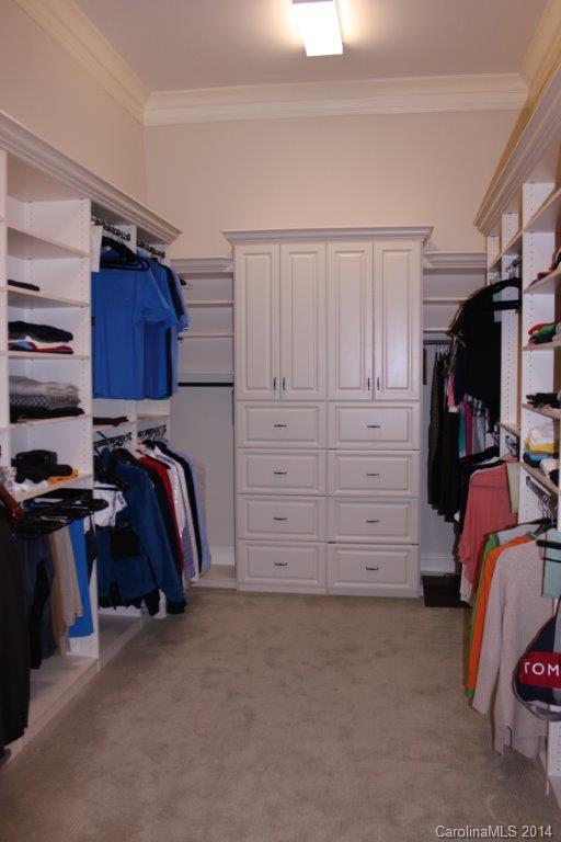 2223 Croydon Road, Unit 401 Charlotte, NC 28207 - Photo 17 of 22 Gallery Image 17
