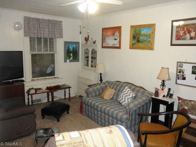 2738 Cole Road Winston-Salem, NC 27107 - Photo 9 of 30 Gallery Image 9