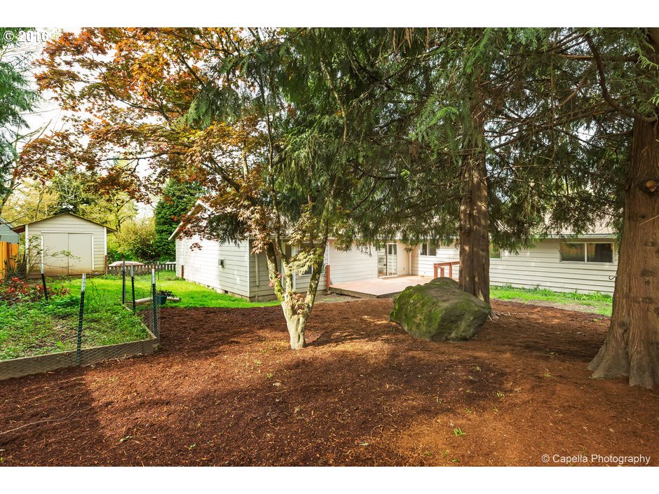 6440 Caldwell Road Gladstone, OR 97027 - Photo 23 of 23 Yard