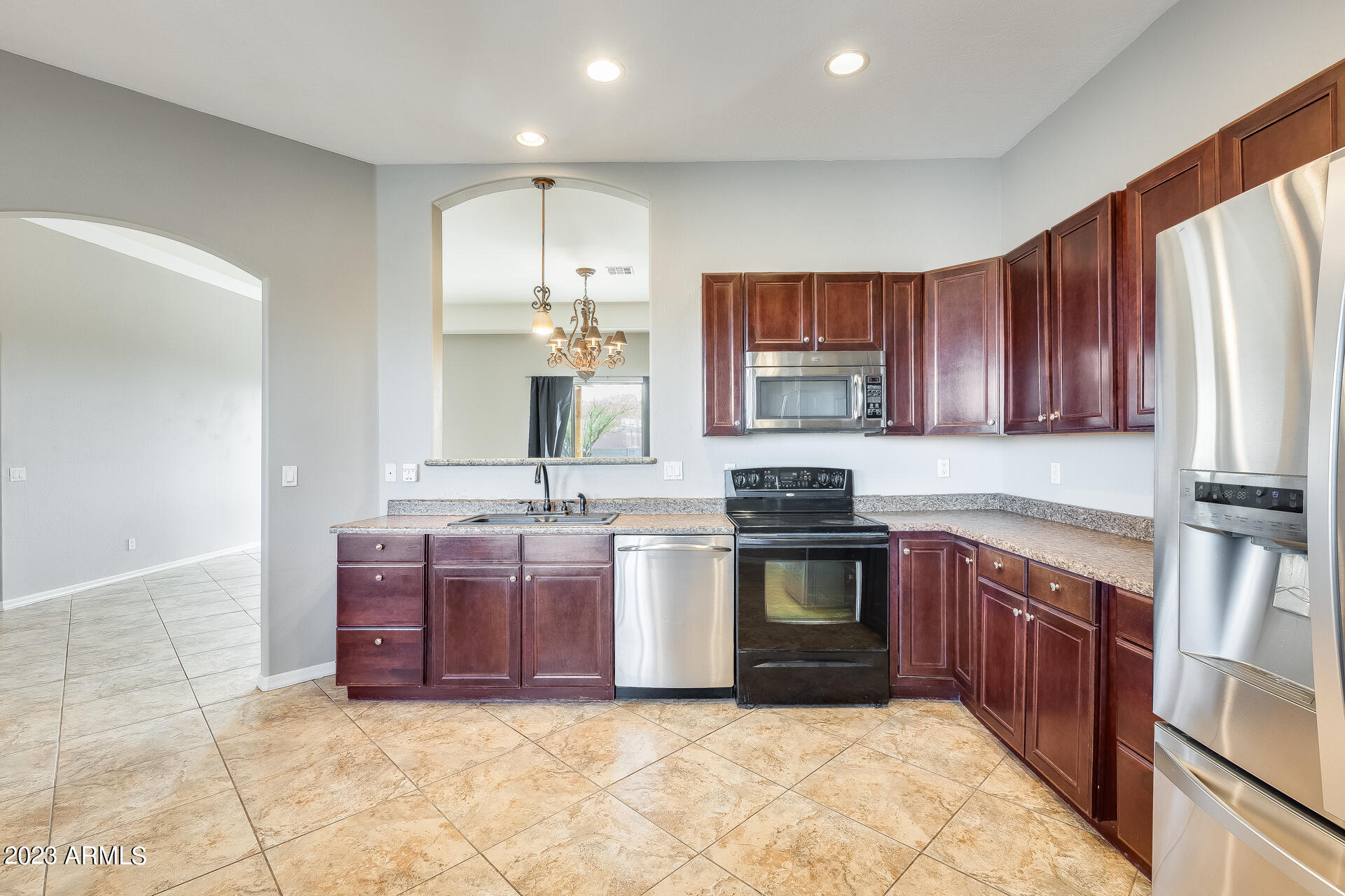 22443 Peak View Road Wittmann, AZ 85361 - Photo 15 of 40 Gallery Image 15