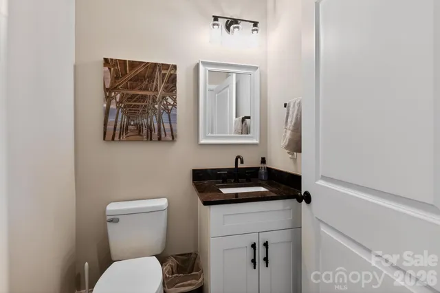 $489,900 | 401 Grand Harbor Boulevard, Ninety Six, SC 29666