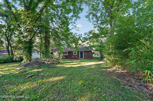 $69,900 | 620 Queen Circle, Jackson, MS 39209