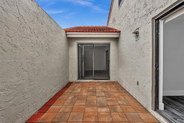 $799,000 | 17532 Northwest 61st Court North, Hialeah, FL 33015