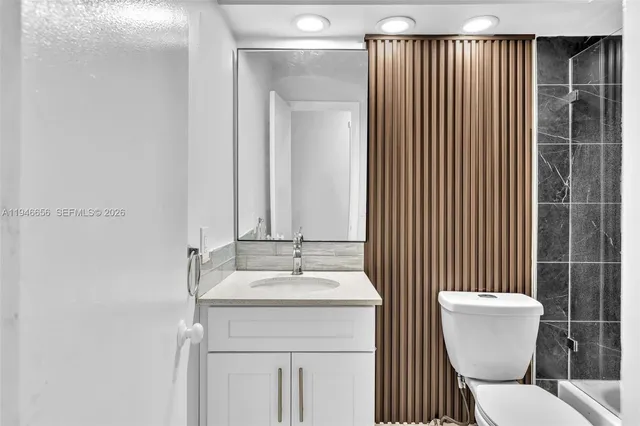 $799,000 | 17532 Northwest 61st Court North, Hialeah, FL 33015