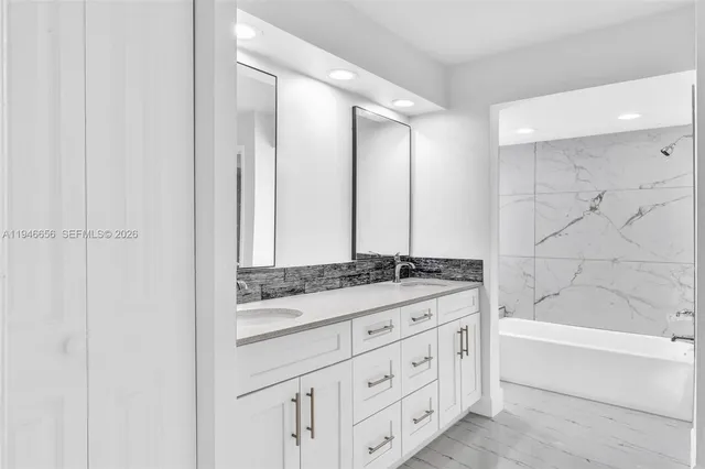 $799,000 | 17532 Northwest 61st Court North, Hialeah, FL 33015