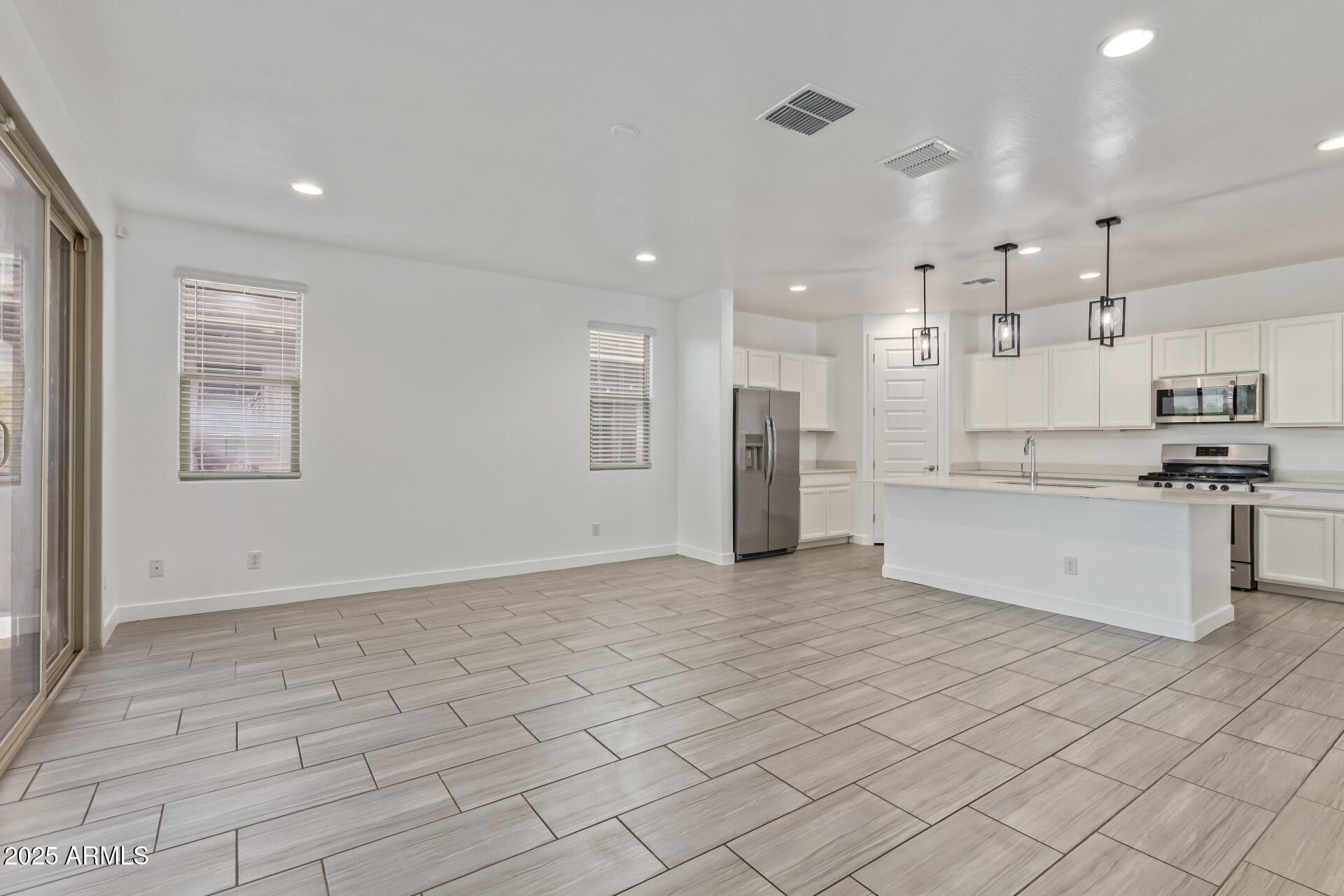 2665 South Prospector Point Road Apache Junction, AZ 85119 - Photo 8 of 35 08-Prospector