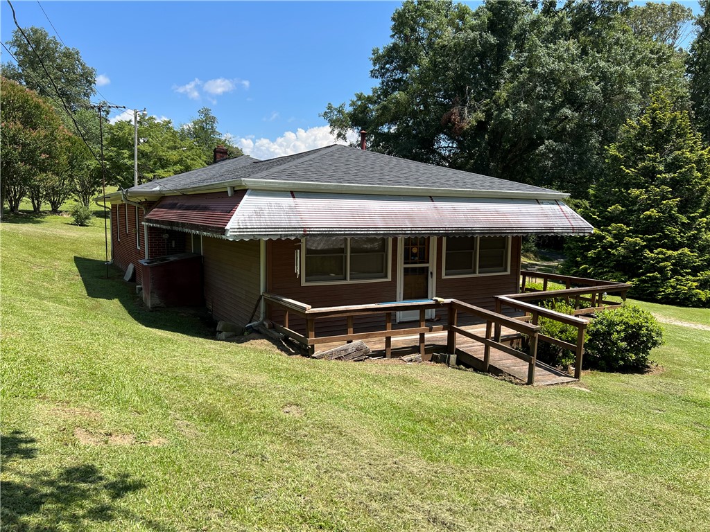 235 Alexander Road Salem, SC 29676 - Photo 4 of 44 Gallery Image 4