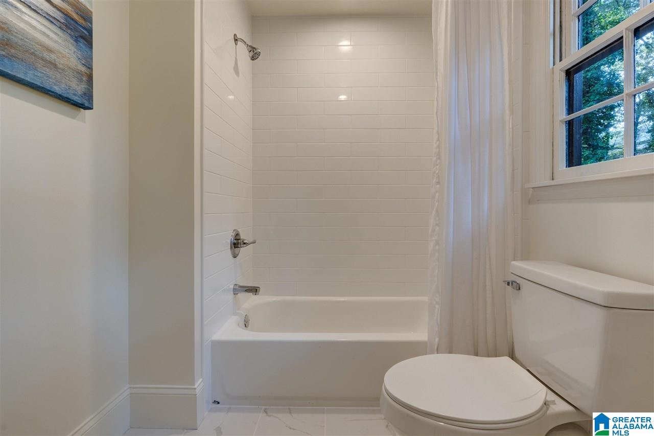 530 Edgecrest Circle Birmingham, AL 35209 - Photo 21 of 25