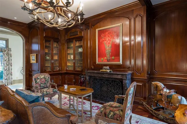 a living room filled with furniture