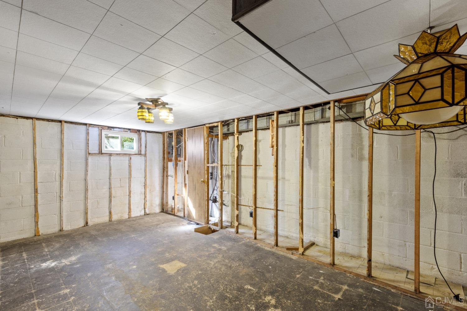 7 Garside Place Clark, NJ 07066 - Photo 33 of 34