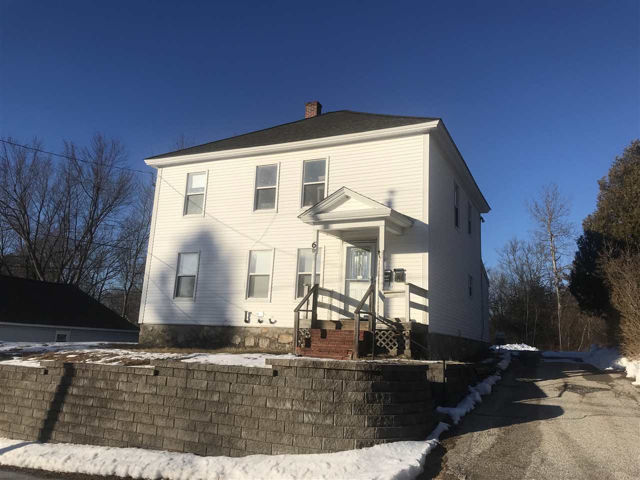 6 Florence Street Derry, NH 03038 - Photo 3 of 32 Gallery Image 3