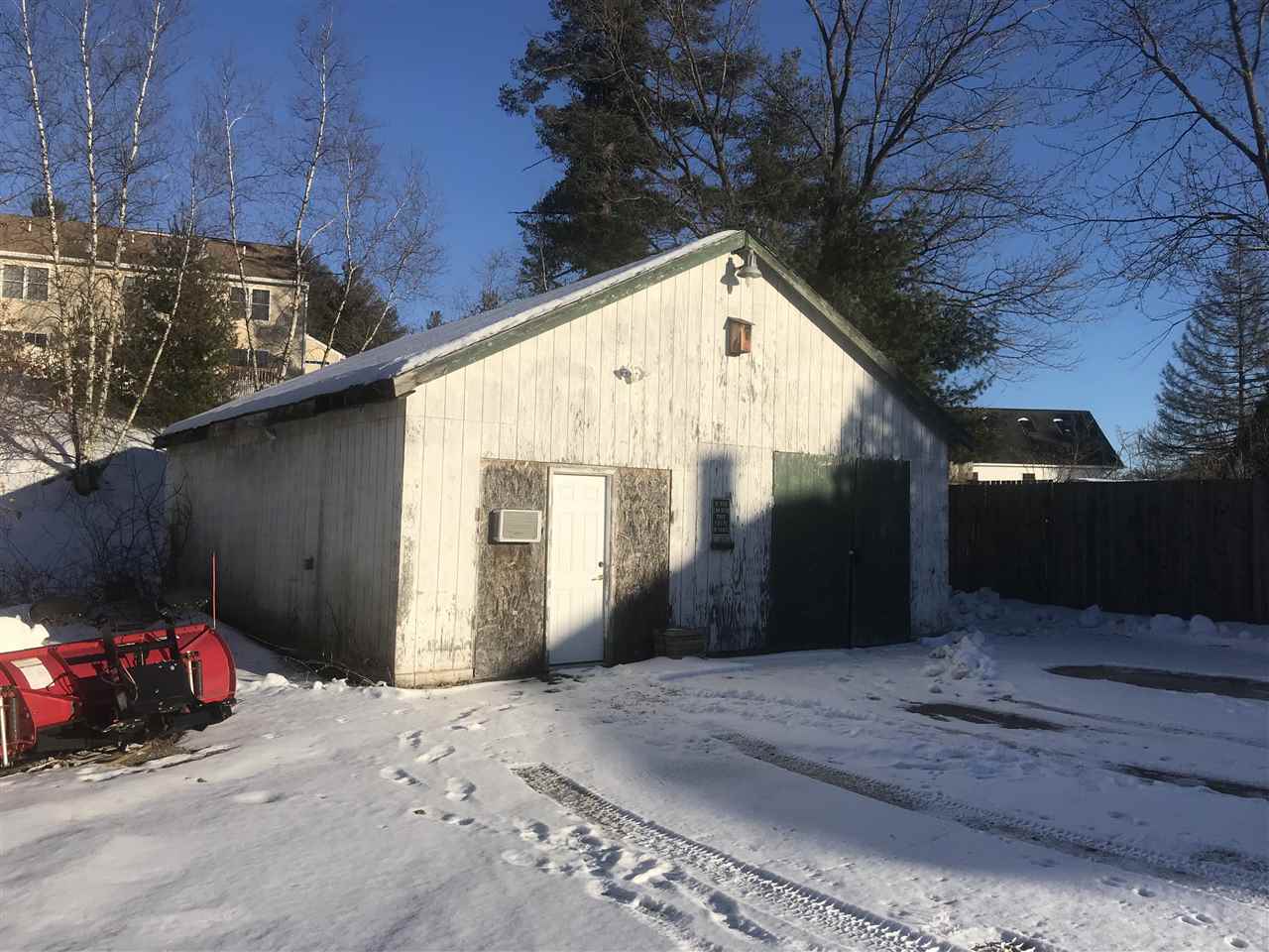 6 Florence Street Derry, NH 03038 - Photo 4 of 32 Gallery Image 4