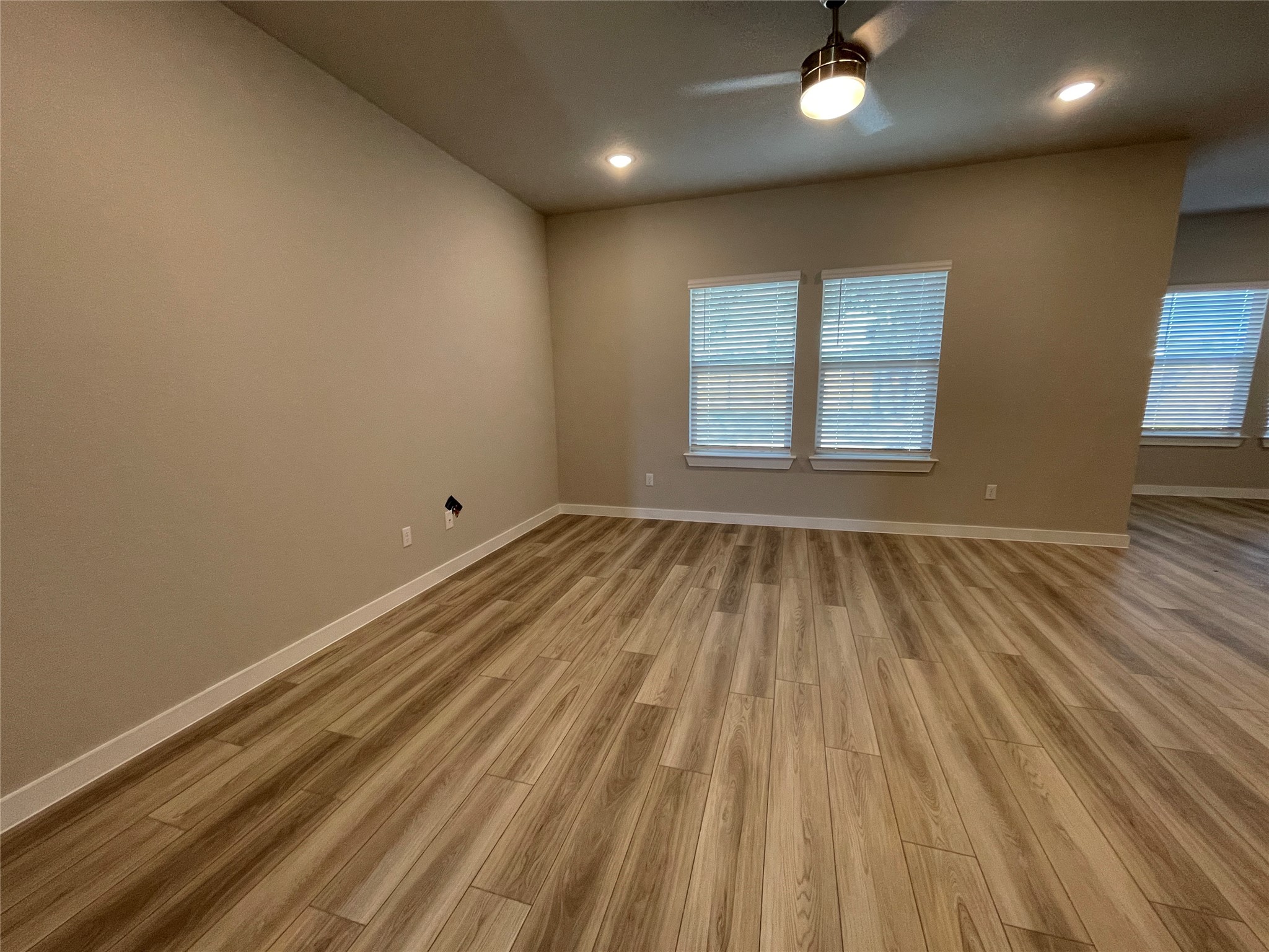 217 Coda Crossing Georgetown, TX 78633 - Photo 8 of 18
