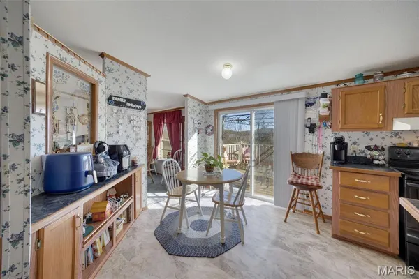 $315,000 | 91 Lakeside Drive, Elsberry, MO 63343