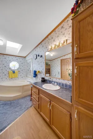 $315,000 | 91 Lakeside Drive, Elsberry, MO 63343