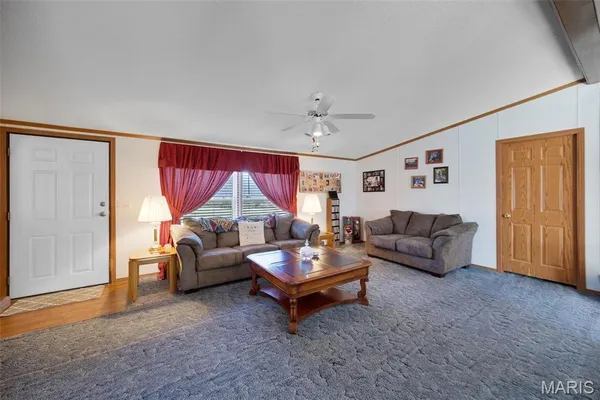 $315,000 | 91 Lakeside Drive, Elsberry, MO 63343