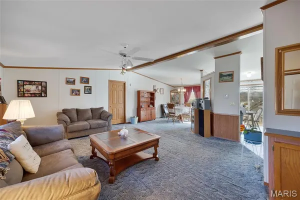 $315,000 | 91 Lakeside Drive, Elsberry, MO 63343