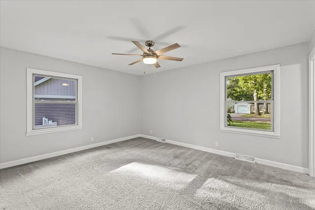 $334,900 | 1101 East Pin Oak Drive, Mahomet, IL 61853