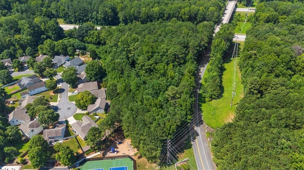 5226 Woodstock Road Acworth, GA 30102 - Photo 11 of 28